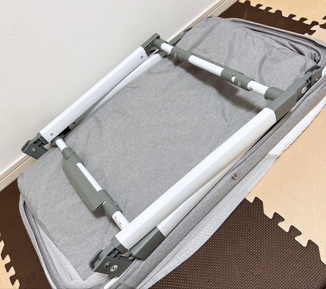 ヤトミ　YATOMI リビングベッド 2in1 折り畳みベビーベッド