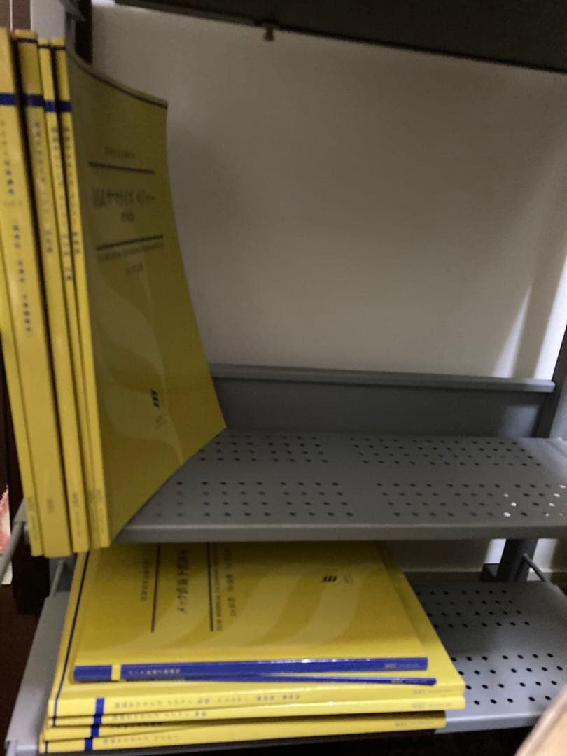 送料無料❤️キャスター付きパソコンラック兼収納