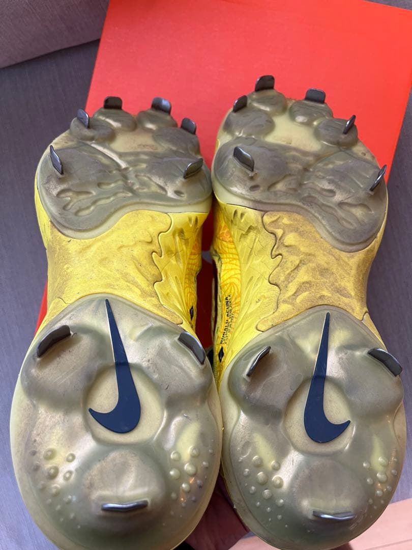 ナイキ 野球スパイク アクーニャJr.モデル アルファハラチエリートト25.5㎝