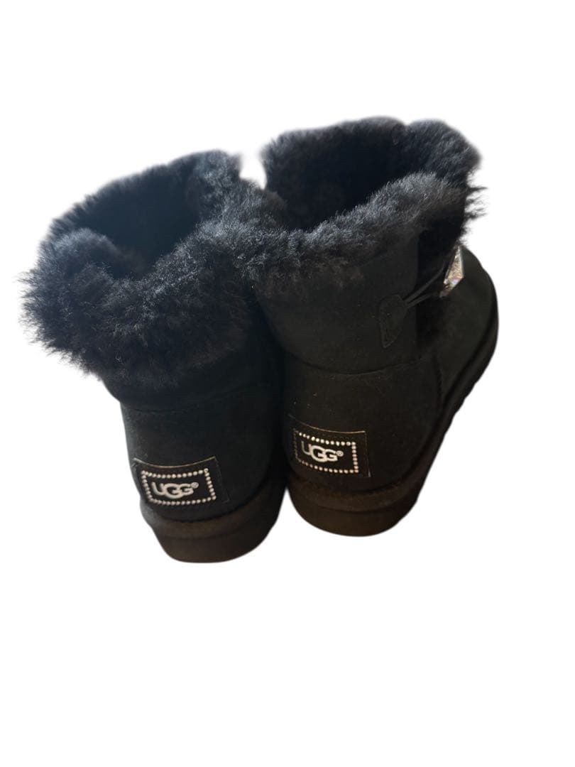 UGG アグムートンブーツスワロフスキー(25cm)