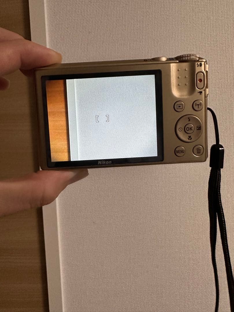 Nikon ニコン　コンパクトデジタルカメ　COOLPIX S7000 美品