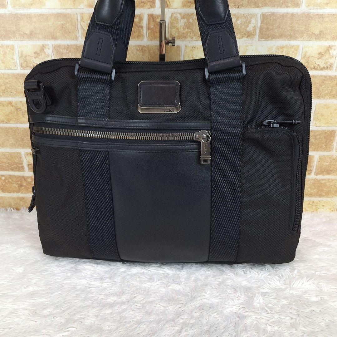 TUMI トゥミ　2WAY ブリーフケース　特殊ナイロン　レザー　A4 肩掛け