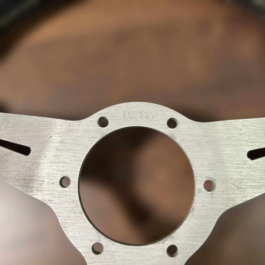 N*X様 ナルディクラッシック　ステアリングのみ