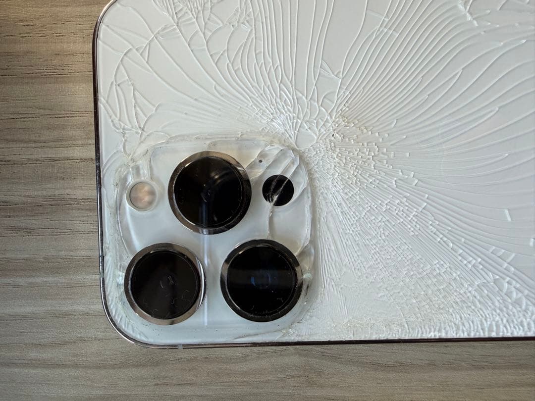 Apple iPhone 13 Pro シルバー　512GB 79%