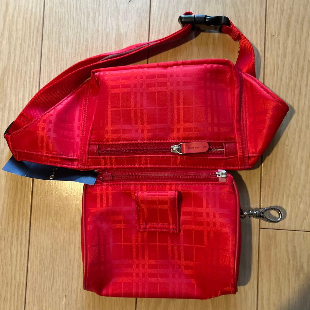 新品！値下げ！BURBERRY GOLF ボディバッグ レッド