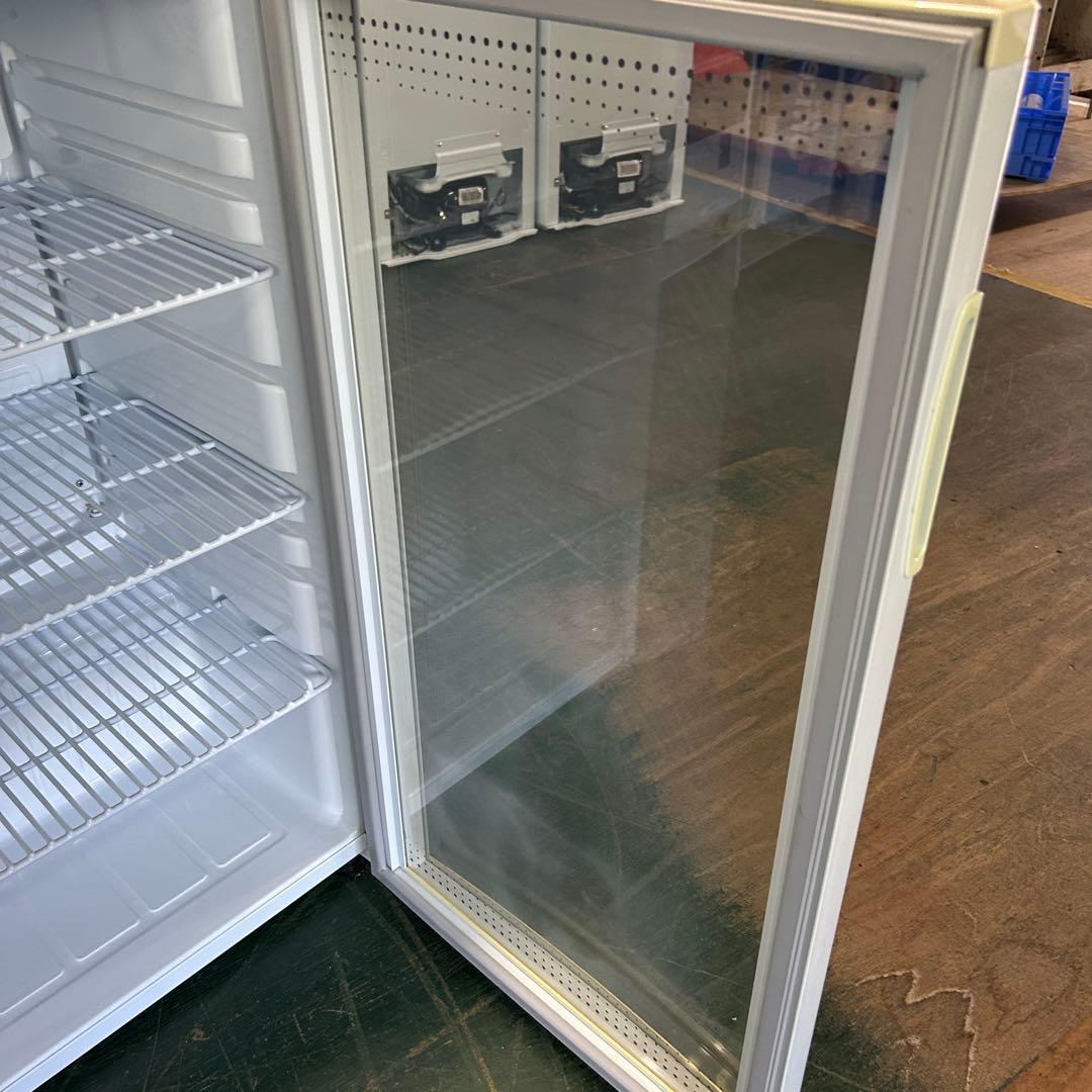 119 業務用 冷蔵ショーケース オフィスコンビニ XW-105 左右開き 小型