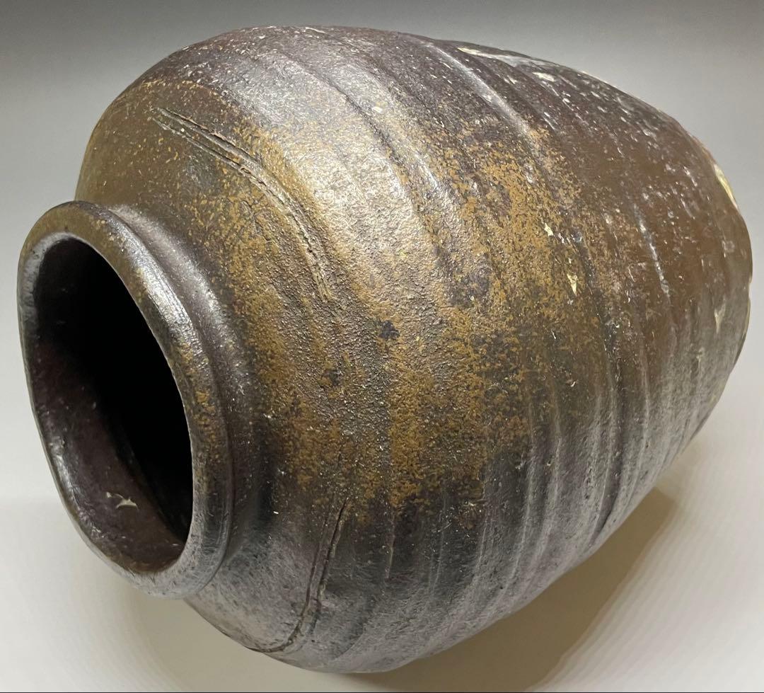 ヨシモ※プロフ必読※　古備前　室町末期　波状文壺　窯印有　w25w