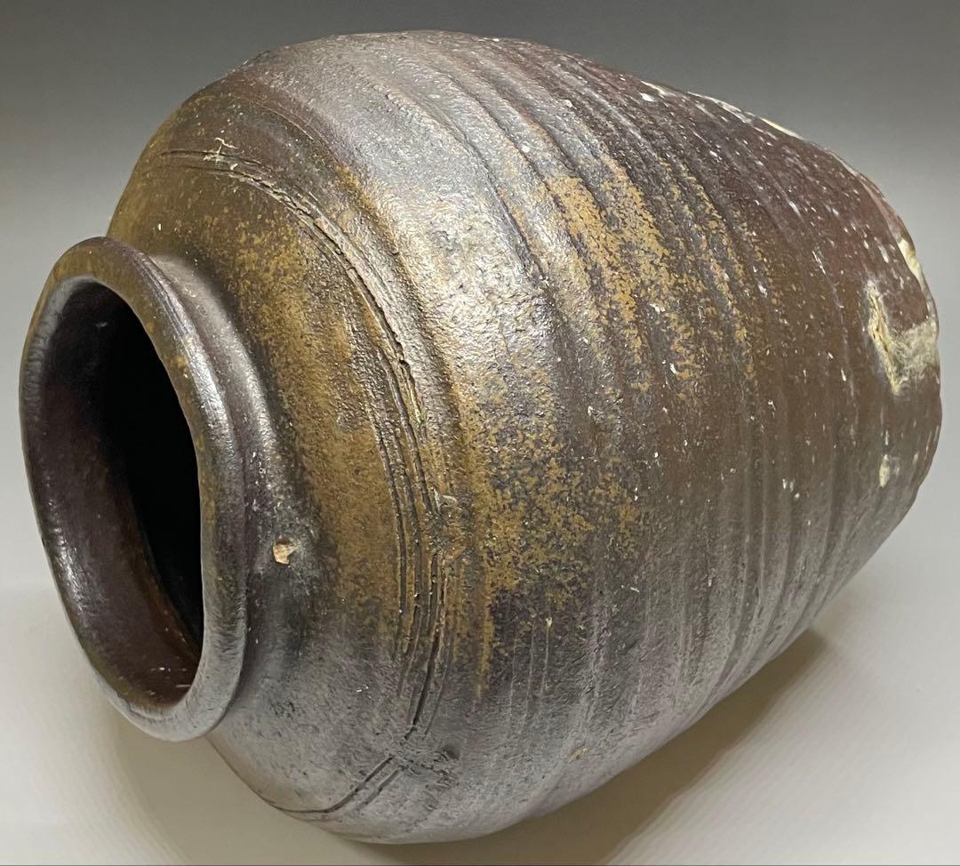 ヨシモ※プロフ必読※　古備前　室町末期　波状文壺　窯印有　w25w