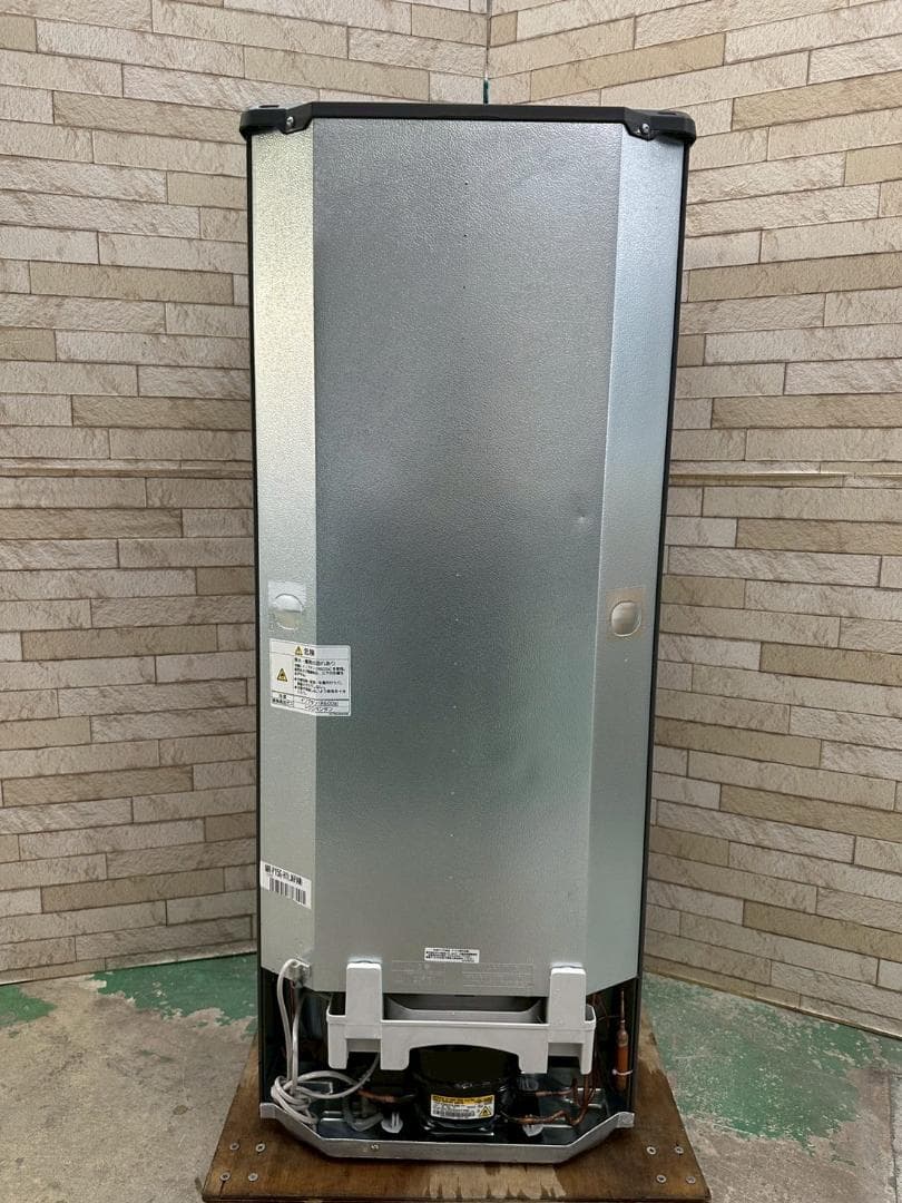 大阪送料無料★3か月保障付き★冷蔵庫★三菱★MR-P15G-H★SR-305