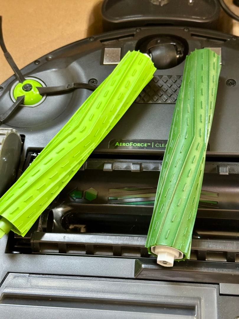 ひ*ん様 iRobot Roomba i2 本体 充電ドック付き