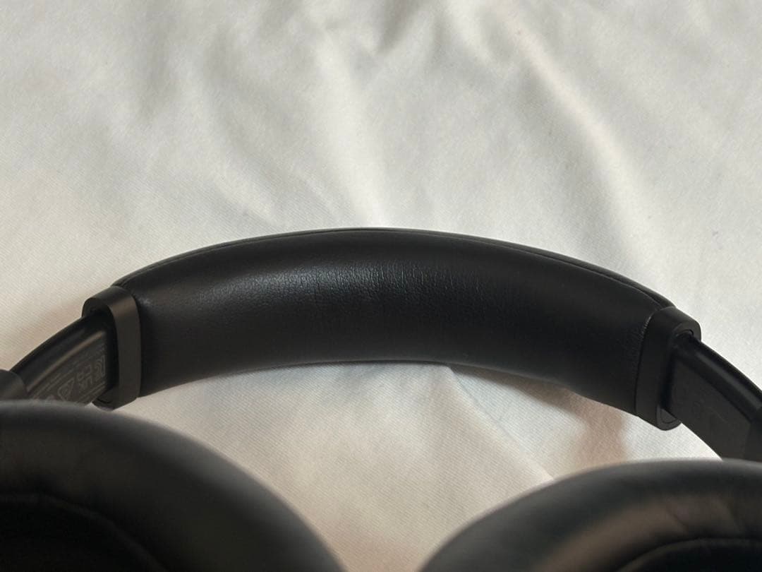 ヘッドホン JBL TOUR ONE M3