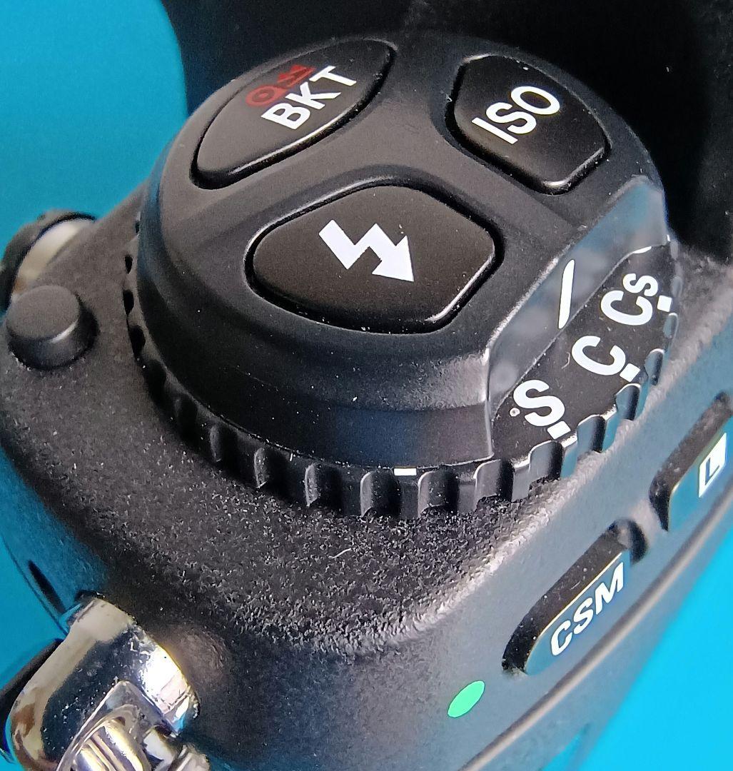 極上美品　 Nikon F100 動作確認済