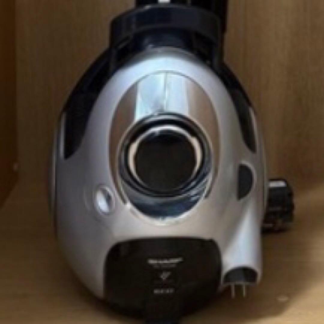 ｋ*ｉ様 ★人気商品❤️ シャープ 掃除機 サイクロン　コード式 キャニスター