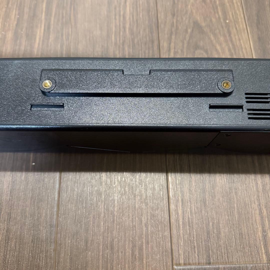 BOSE TV Sound System 本体とリモコン