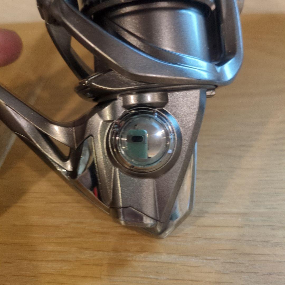 17 コンプレックスCI4+ 2500S F6 シマノ