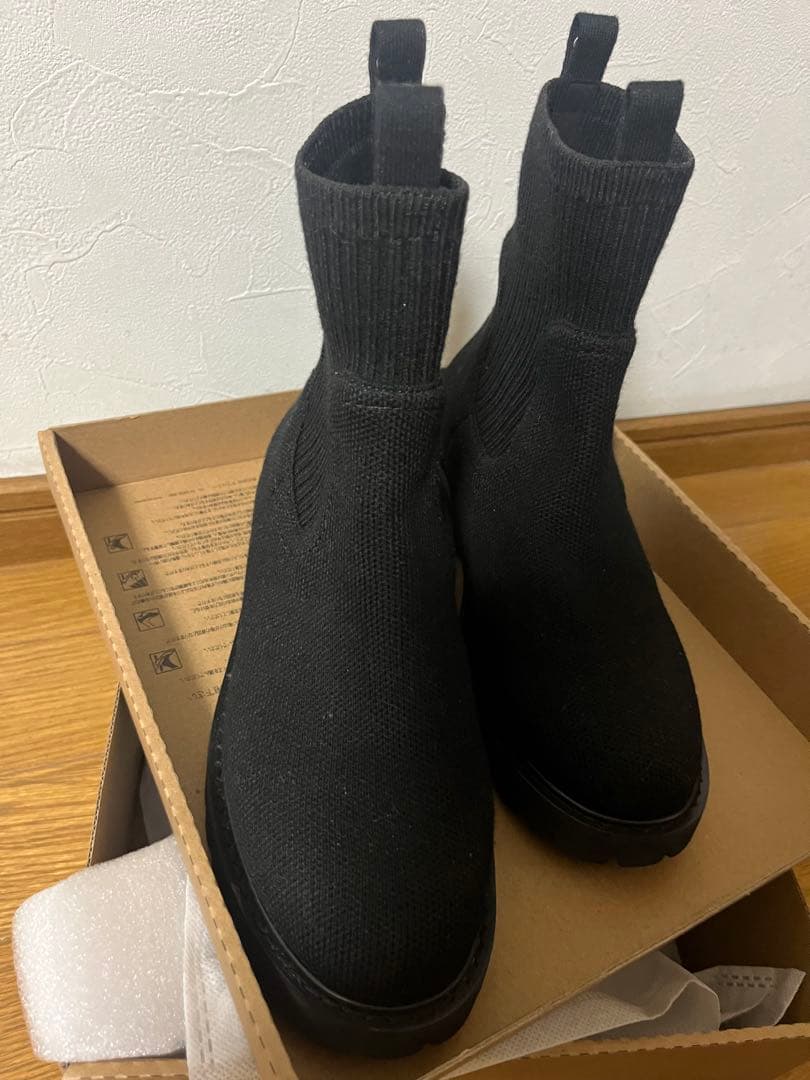 VIVAIA ニットブーツ