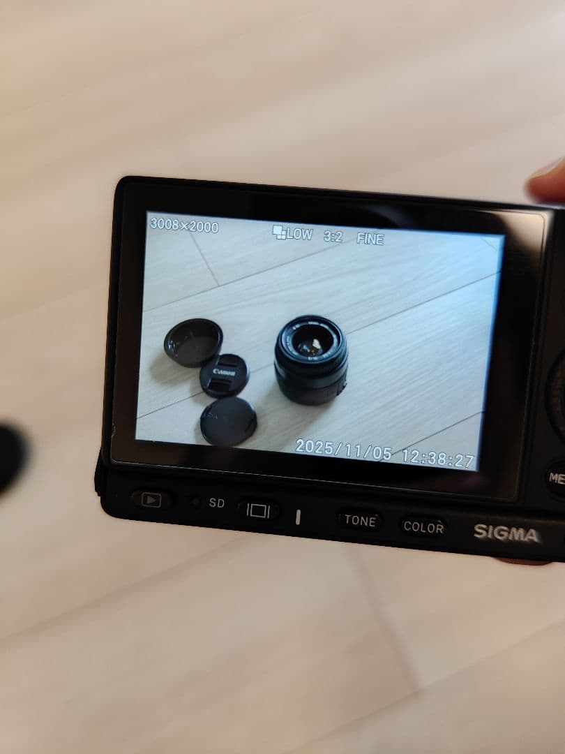 ヨシヒロ Canon EF 40mm f2.8 STM