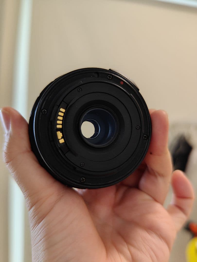 ヨシヒロ Canon EF 40mm f2.8 STM