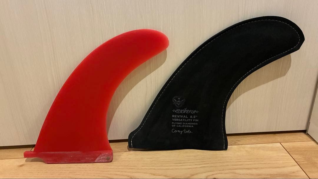 サーフボード　センターフィン: COREY REVIVAL 8.5”赤