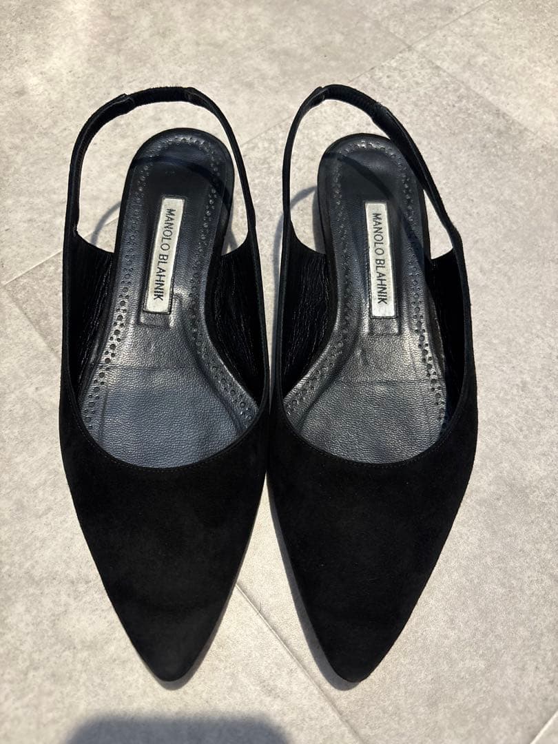 マノロブラニク　フラットシューズ　37