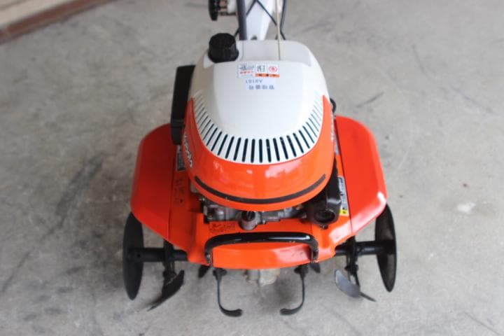 管理機・耕運機　クボタ　ミディー　TMA25　移動輪付　自宅発送可②　A9161