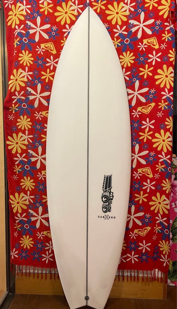 JS surf board 5”7新品未使用品 Sub Xero 日本用モデル