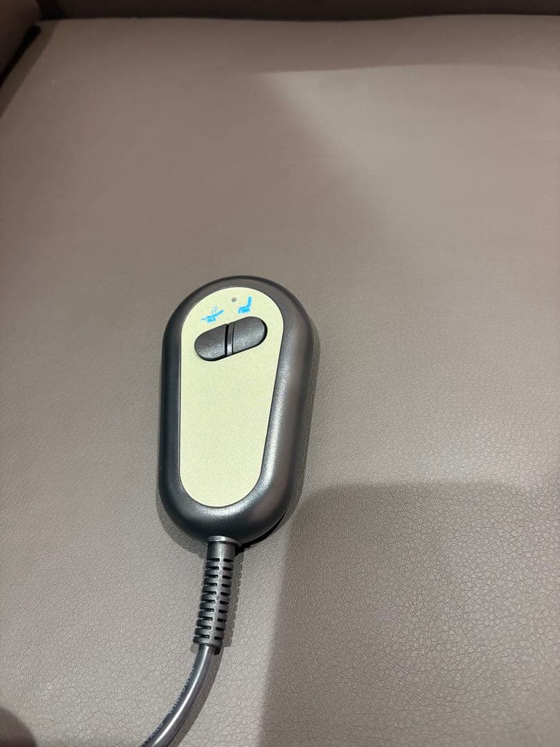 【送料無料】電動リクライニングソファ