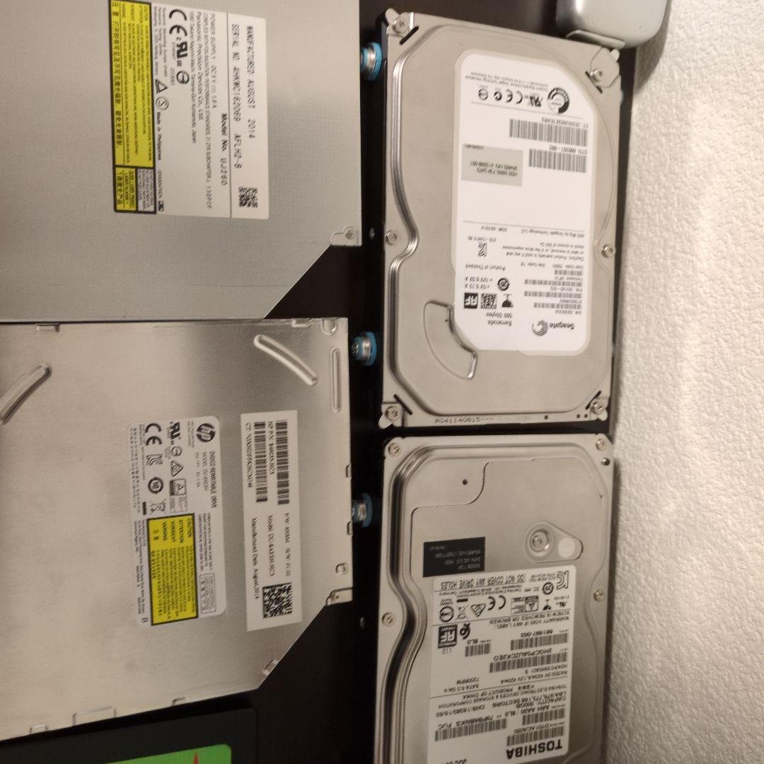 Intel Core i5 CPU &メモリ。ハードディスクセッド