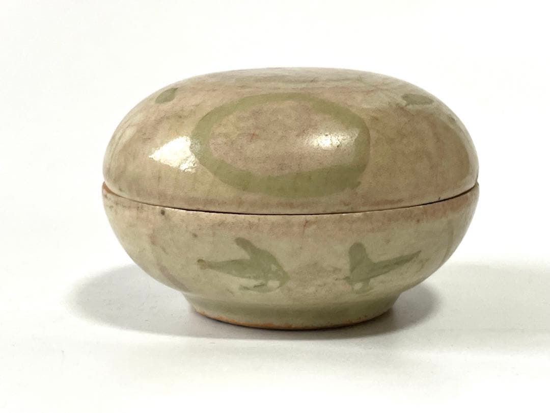 骨董　アンティーク　呉須赤絵　古赤絵　赤絵香合　香合　合子　蓋物　発掘品