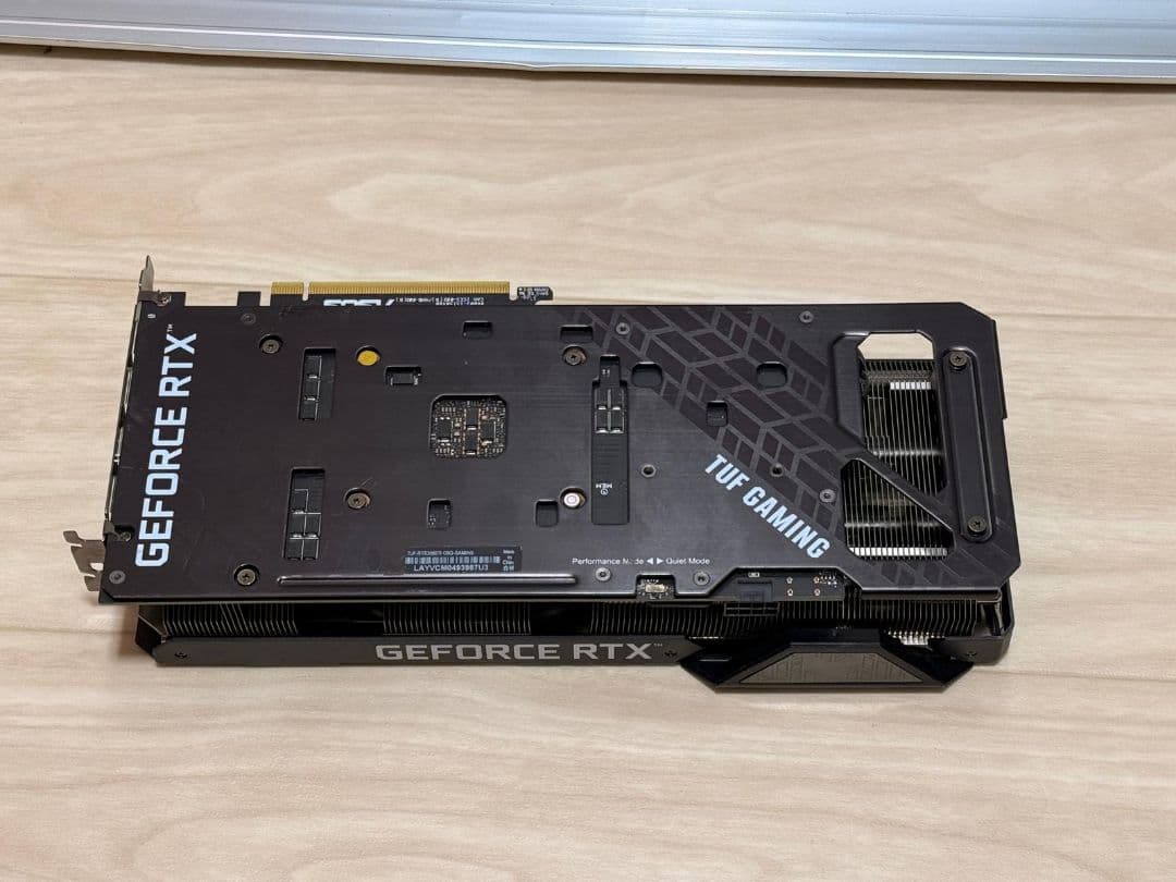 グラフィックボード・グラボ・ビデオカード ASUS TUF GAMING GEFORCE RTX