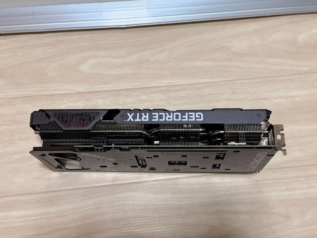 グラフィックボード・グラボ・ビデオカード ASUS TUF GAMING GEFORCE RTX