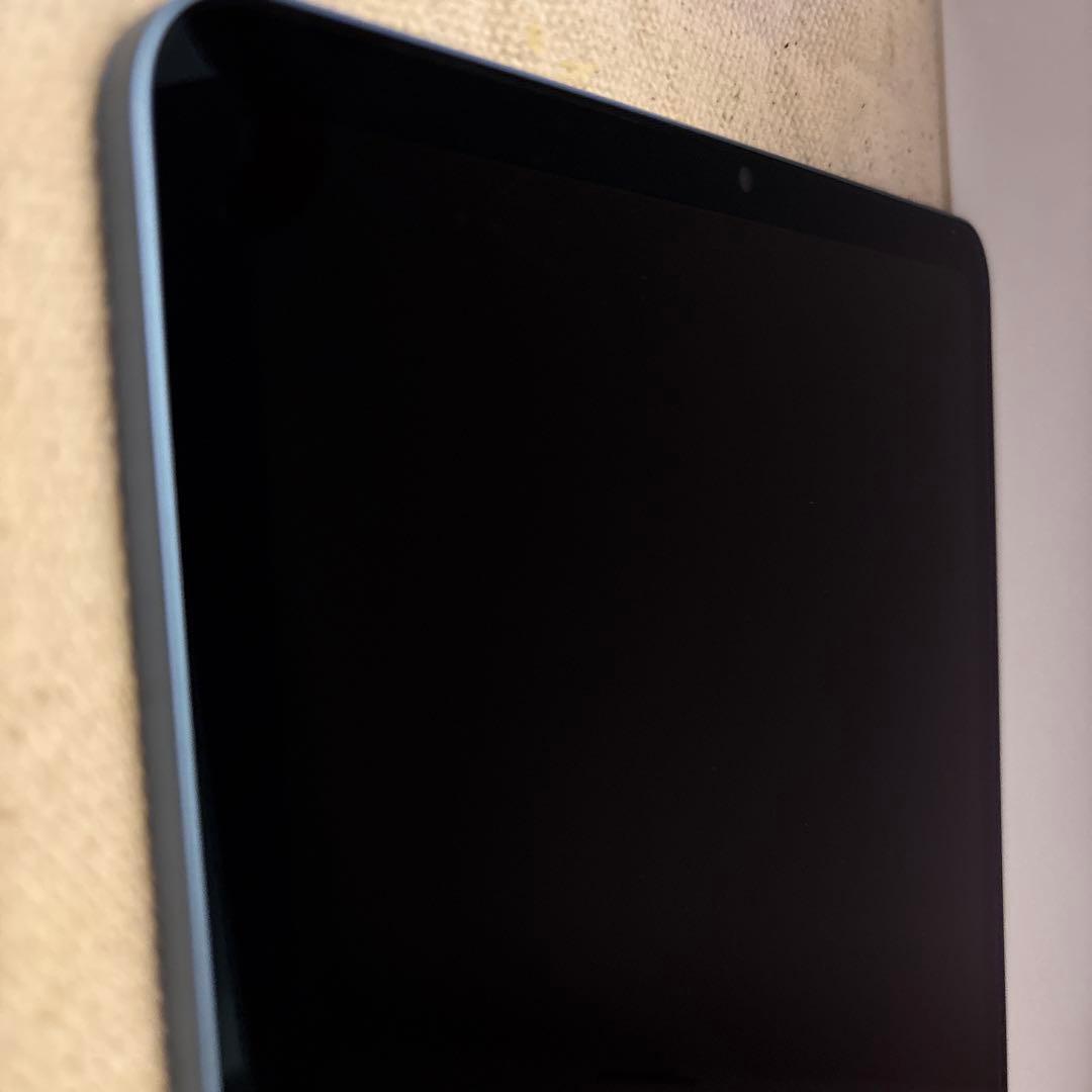 【美品】iPad Air 10.9インチ Wi-Fi 64GB MM9E3J/A