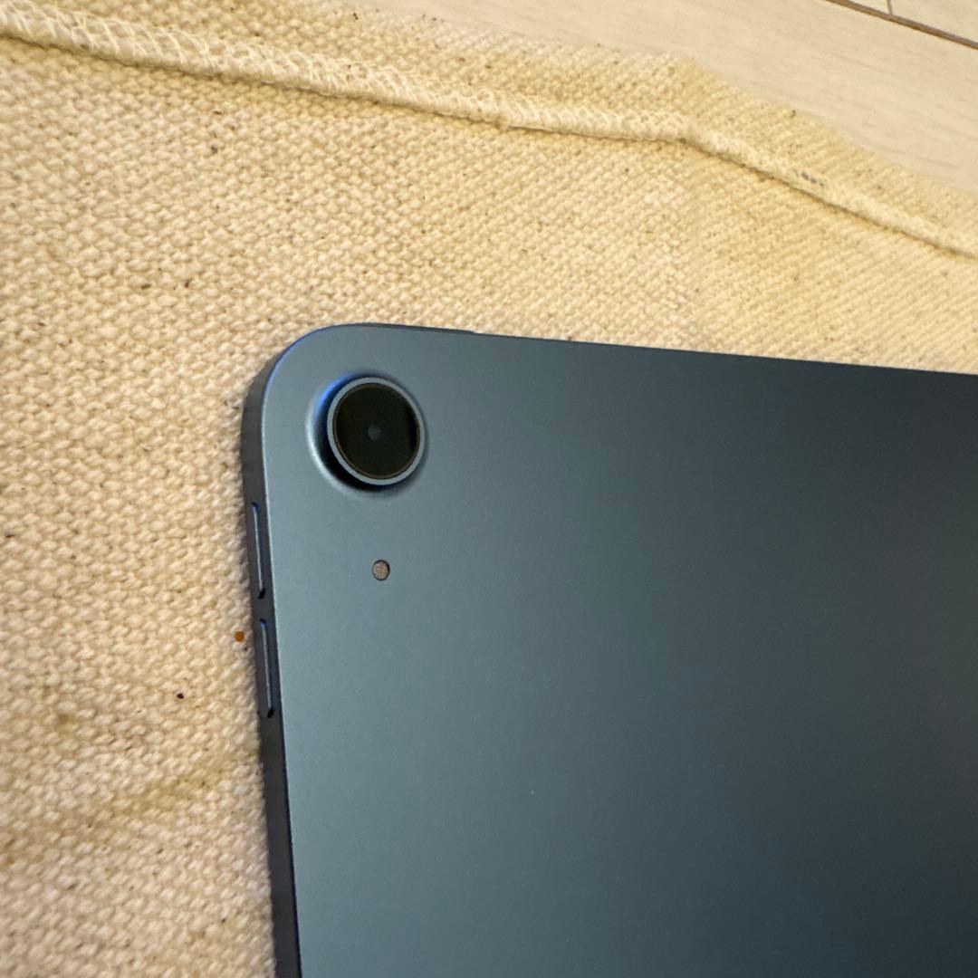 【美品】iPad Air 10.9インチ Wi-Fi 64GB MM9E3J/A