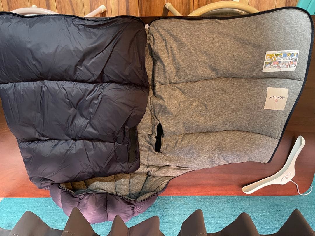 モンクレール　おくるみ