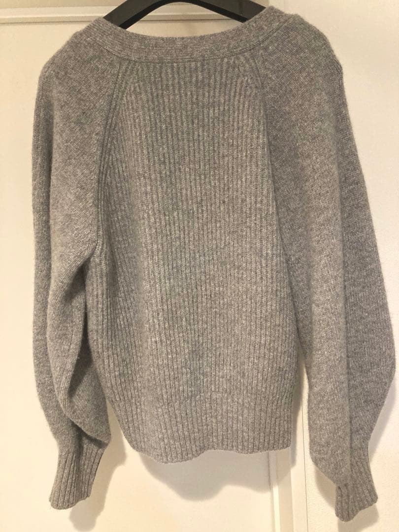 YONFA ウールVネックカーディガン (gray)