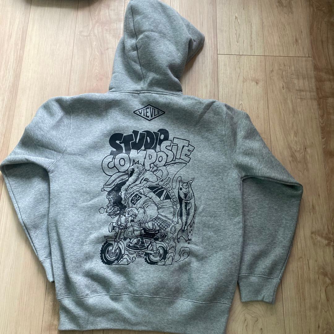 スタジオコンポジット　パーカー　M