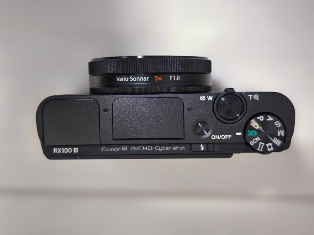 ソニー　SONY Cyber-shot DSC-RX100M3