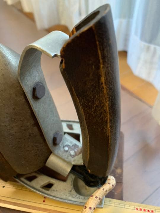 骨董ナショナル製アイロン　アンティーク