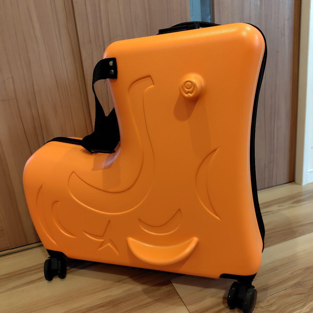 子供が乗れるキャリーケース