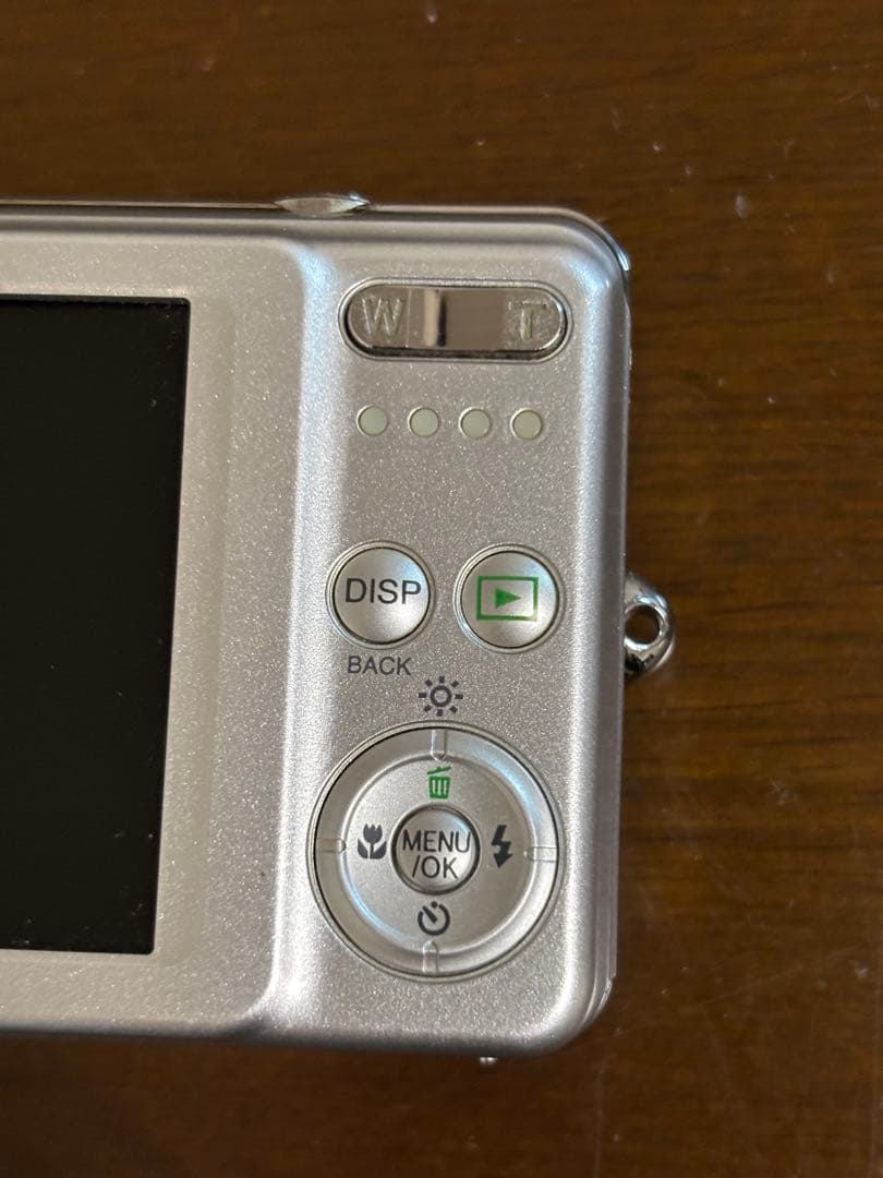 Fujifilm FinePix J27 コンパクトデジタルカメラ