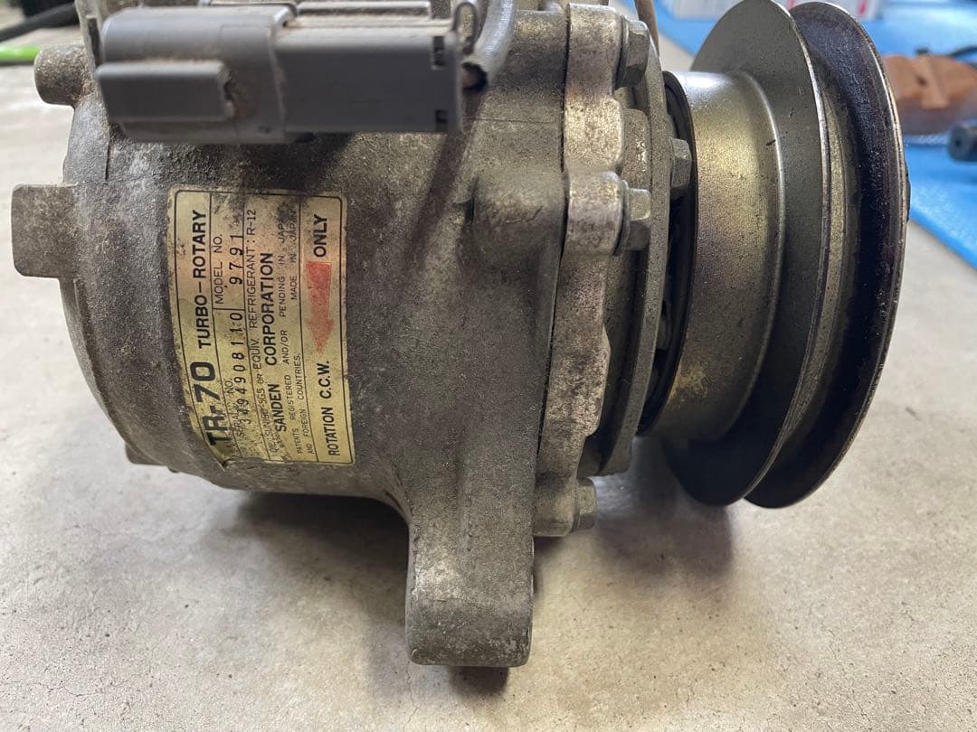 ホンダビートPP1 エアコンコンプレッサー