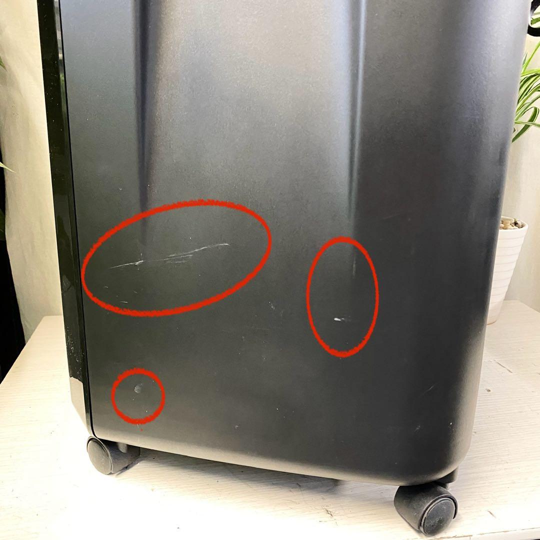 30Lでタップリ細断可能！デスクサイドシュレッダー