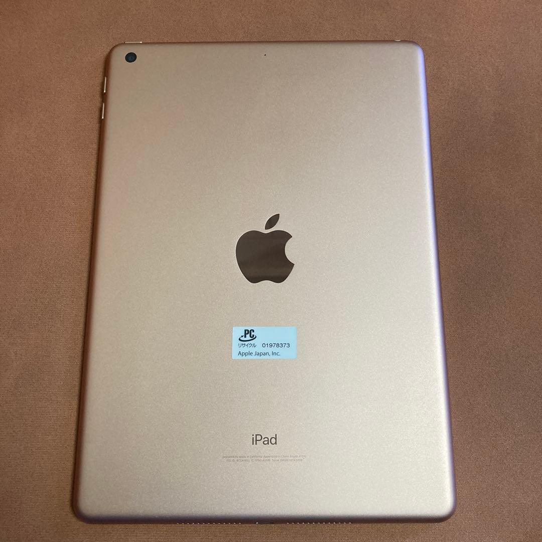 1064 電池良好☆比較的美品☆iPad6 第6世代 32GB WIFIモデル☆