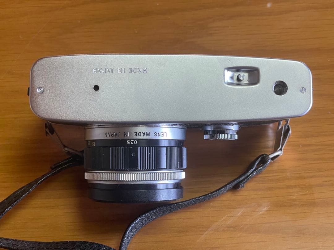 Jack T オリンパス　ハーフサイズ一眼カメラ　PEN F レンズ