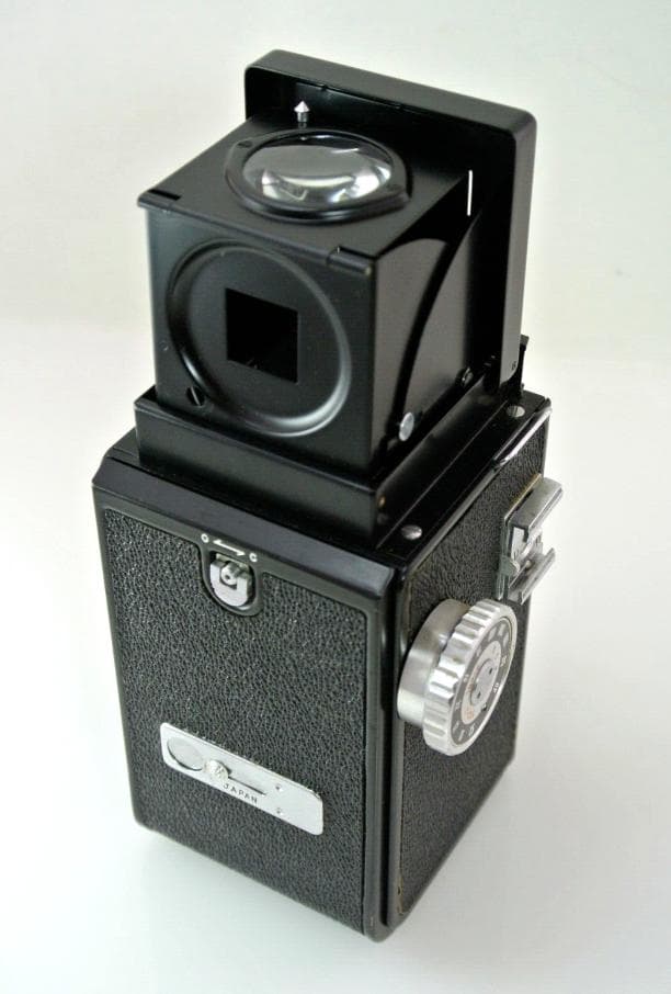 美品！　Ricoh Super 44 二眼レフカメラW/6cm F3.5 レンズ