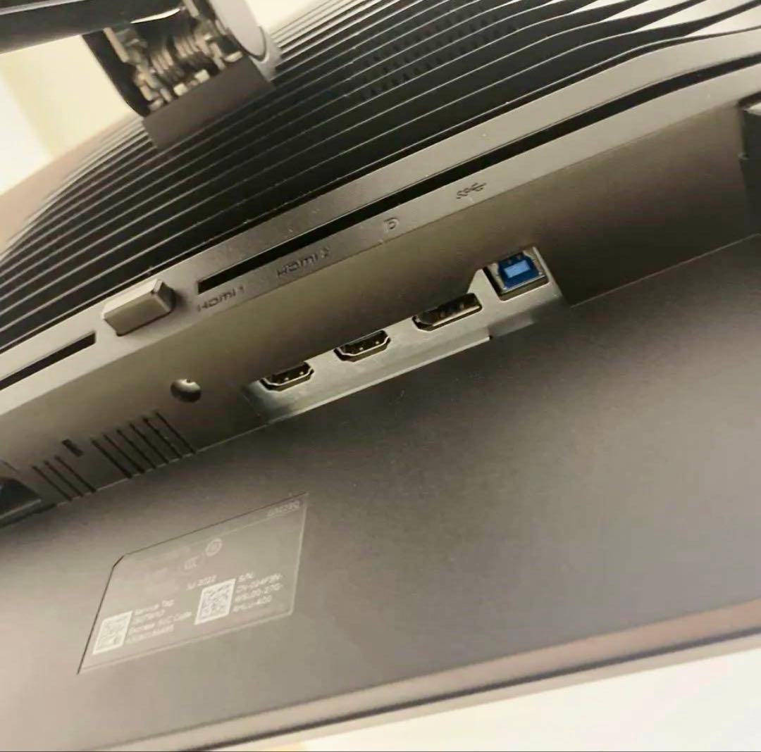 Dell 32 4K ゲーミングモニター G3223Q