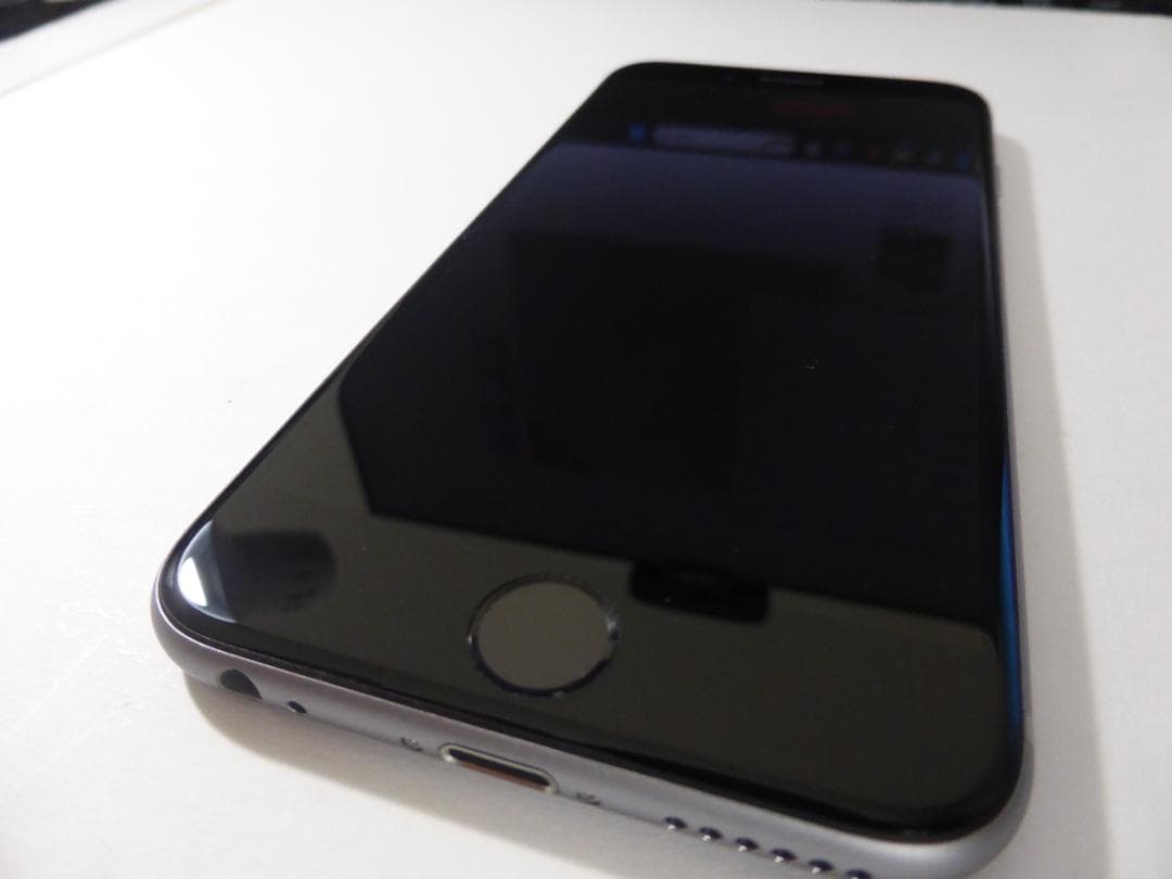 Apple iPhone 6s 32GB スペースグレー バッテリー100％