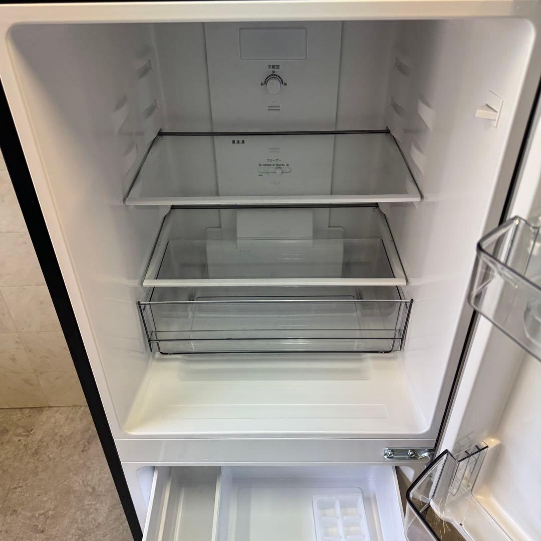 チコモコ！美品‼️AQUA 137L 冷蔵庫 24年製