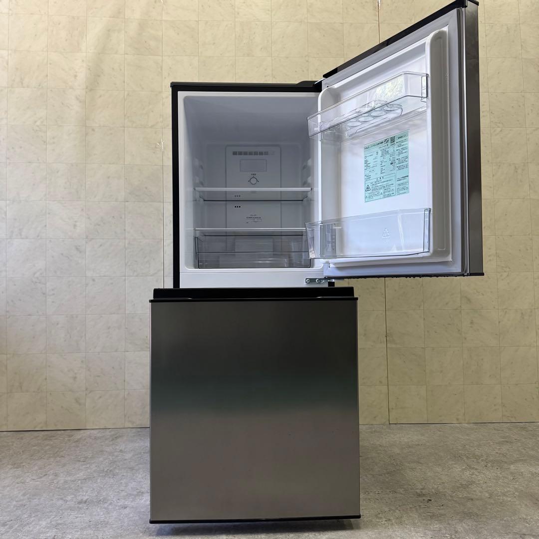 チコモコ！美品‼️AQUA 137L 冷蔵庫 24年製