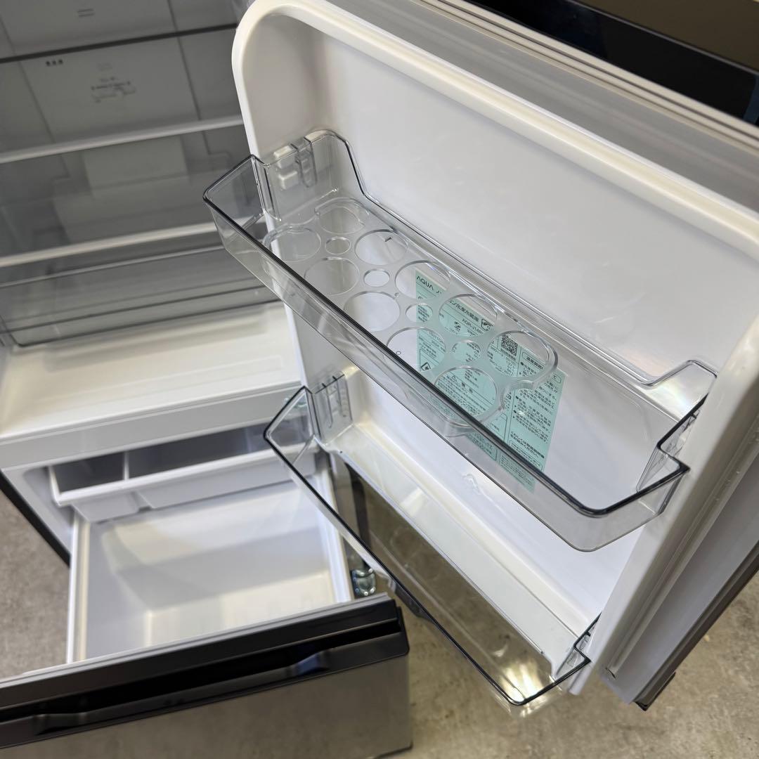 チコモコ！美品‼️AQUA 137L 冷蔵庫 24年製